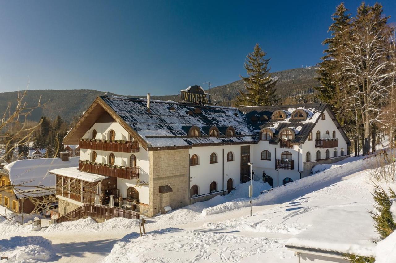 Wellness Hotel Windsor Špindlerŭv Mlýn Exteriör bild