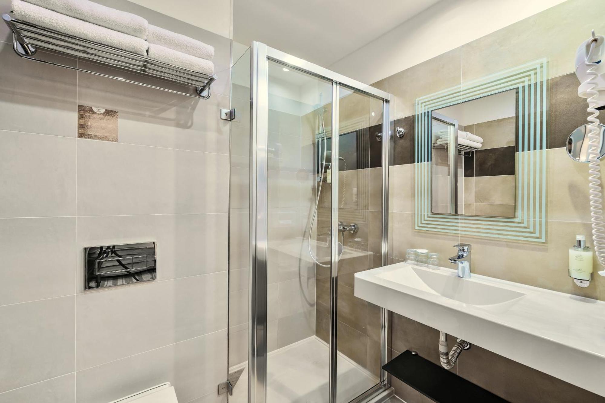 Wellness Hotel Windsor Špindlerŭv Mlýn Exteriör bild