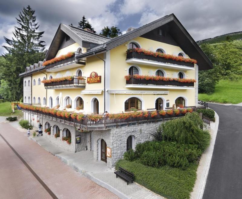 Wellness Hotel Windsor Špindlerŭv Mlýn Exteriör bild